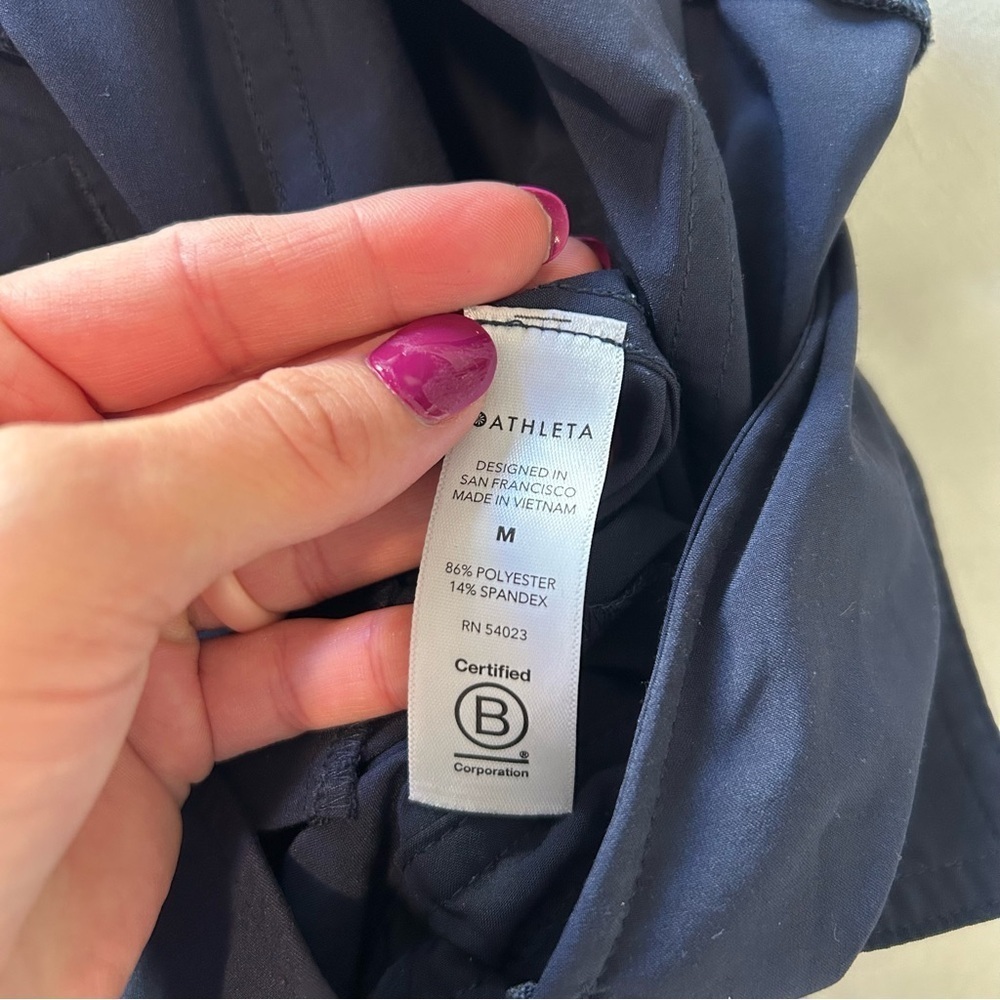 Athleta Zuma Jumpsuit in Navy Size Medium - Picture 8 of 8